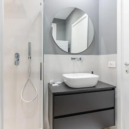 Mica Calefati バーリ