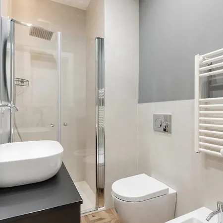 Mica Calefati * バーリ